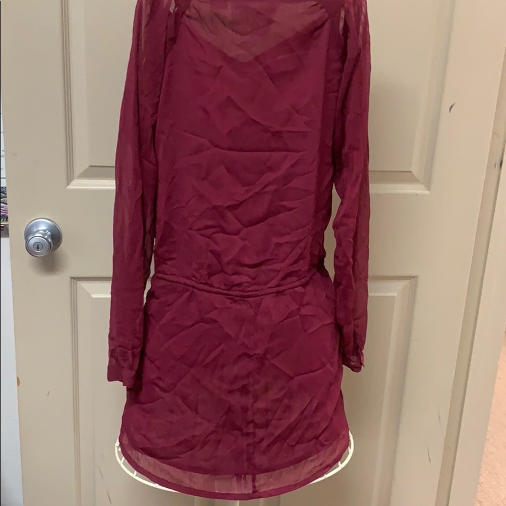 Maroon blouse - Picture 4 of 4
